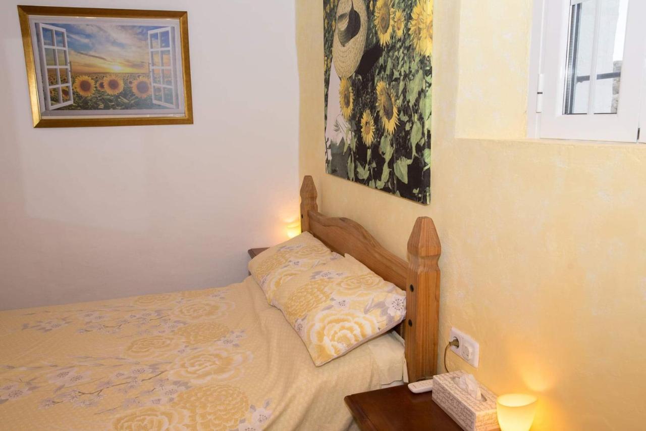Los Giles Bed And Breakfast Almería Exterior photo